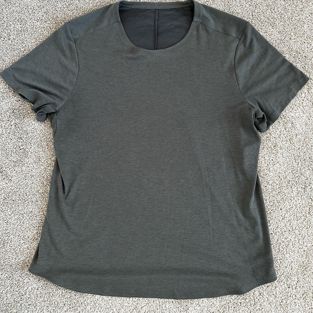 Men’s Lululemon “Conflux” SS T-Shirt